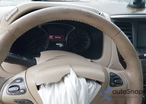 2014 Nissan Pathfinder Sl z USA, uszkodzony, nr VIN 5N1AR2MN1EC687888